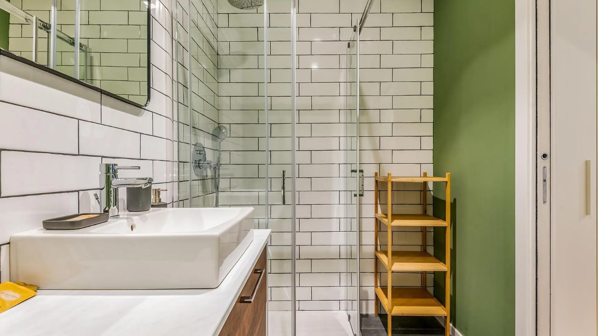 Milano Via Cagnola Arco Della Pace 4Pax-Wifi Apartment Italy